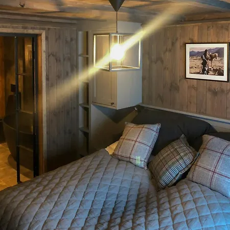 Lovely Luxury In The Spacious Log In Dom wakacyjny *