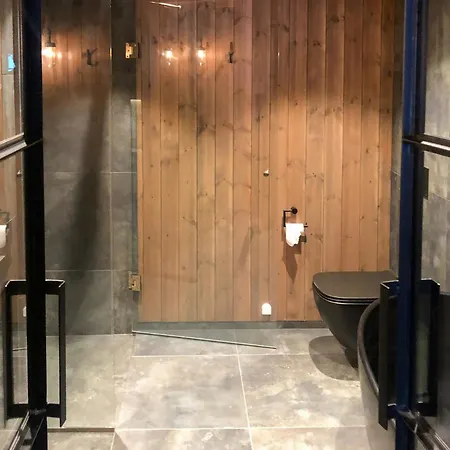 Lovely Luxury In The Spacious Log In * تريسيل